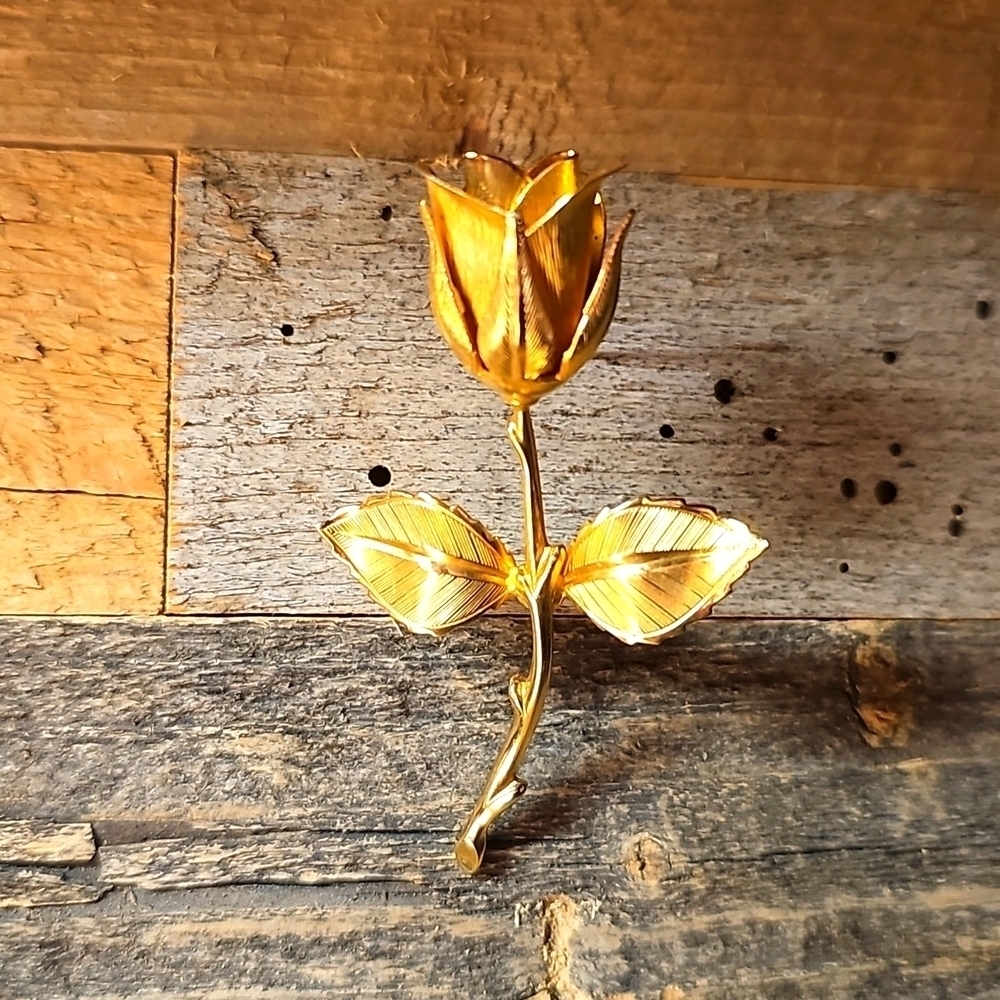 Vintage Long Stem Goldtone Rose Pin Brooch #1
